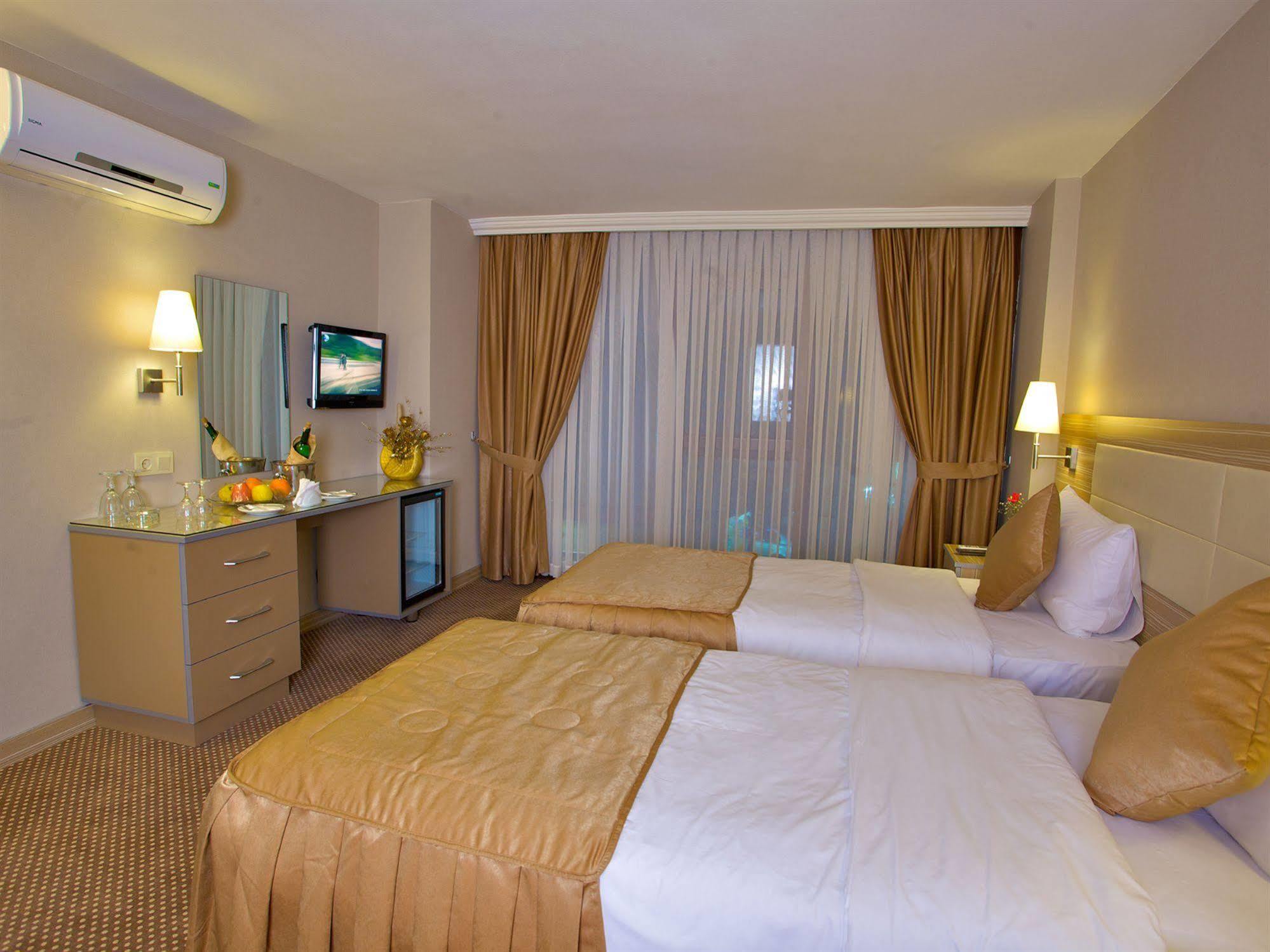 Hotel Grand Emin Provincia di Provincia di Istanbul Esterno foto