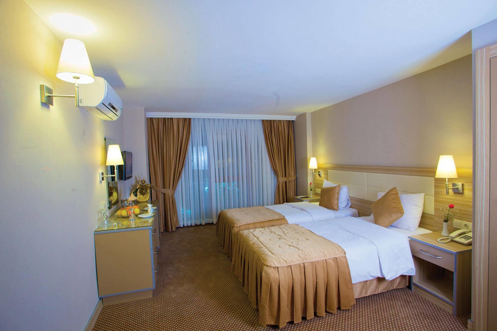 Hotel Grand Emin Provincia di Provincia di Istanbul Esterno foto